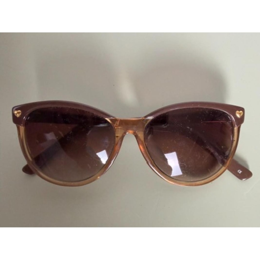 Betsey Johnson BJ304 Womens Brown Cat Eye Sunglasses Heart Temple 53-16-145